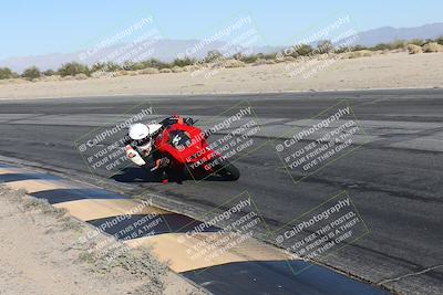 media/Dec-01-2025-Moto Forza (Mon) [[2daa91e15f]]/1-Advanced Group/Session 4 (Turn 10 Inside)/